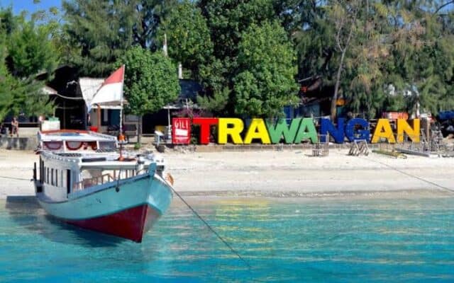 Paket Tour Lombok 3 Hari 2 Malam (C)